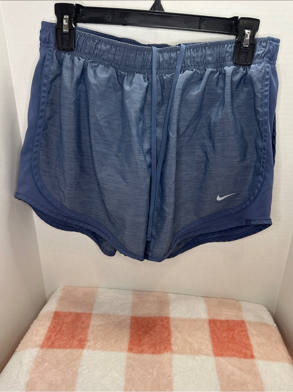 Nike Women’s lite Navy Athletic Running Shorts size XL